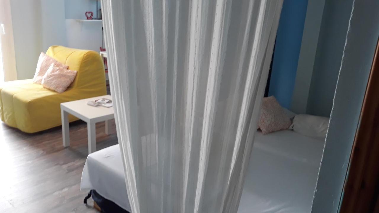 Romantically Allured Studio Next To The Center Thessaloníki Ngoại thất bức ảnh